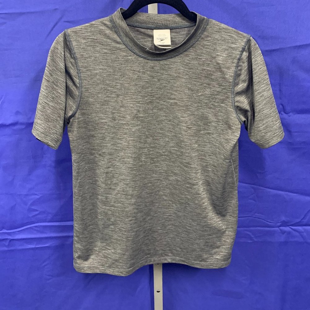 Speedo Boys XL Gray Short Sleeve Athletic Shirt